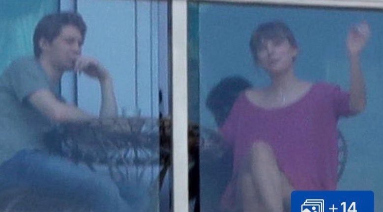 lvijeo's tweet photo. imagining crying about the privacy, actually running away when paps got pics of you with your bf and now acting like you didn’t want any of this 😂 https://t.co/apDdHHIDtU