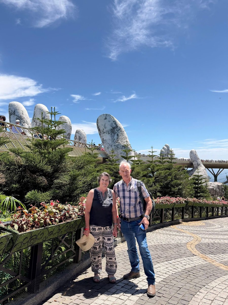 vnfootsteps's tweet photo. A wonderful experience in Hoi An with a basket boat ride and an authentic hands-on cooking class! Perfect activities for 2 pax from the UK on their 10-day journey exploring Vietnam. 🇻🇳🌴

📝 Plan your trip today: https://t.co/gMi7zwhaDF https://t.co/BL9Hye7Qdb