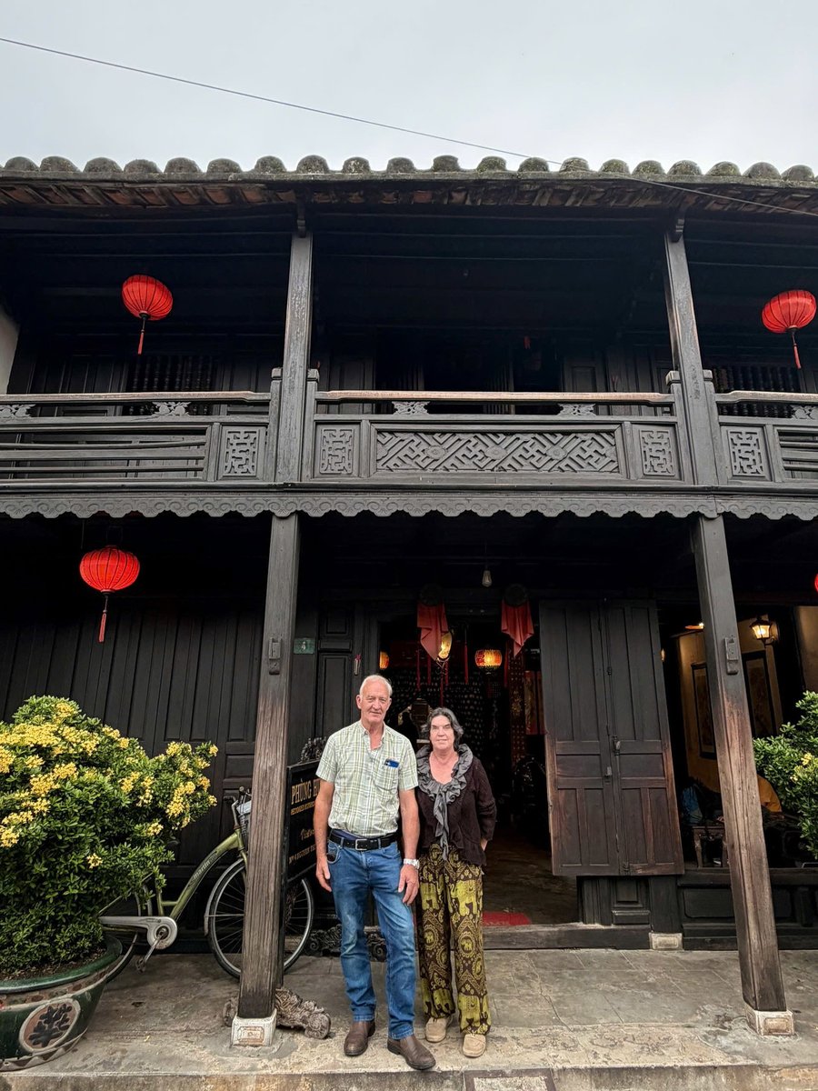 vnfootsteps's tweet photo. A wonderful experience in Hoi An with a basket boat ride and an authentic hands-on cooking class! Perfect activities for 2 pax from the UK on their 10-day journey exploring Vietnam. 🇻🇳🌴

📝 Plan your trip today: https://t.co/gMi7zwhaDF https://t.co/BL9Hye7Qdb