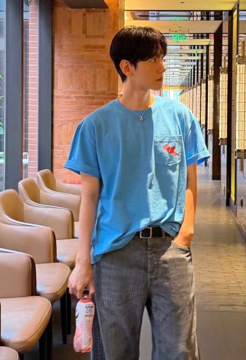 byndox's tweet photo. 뭐..? 음료수가 백도맛이라고..?
이걸이렇게티내네… https://t.co/zt7oe3iY2B