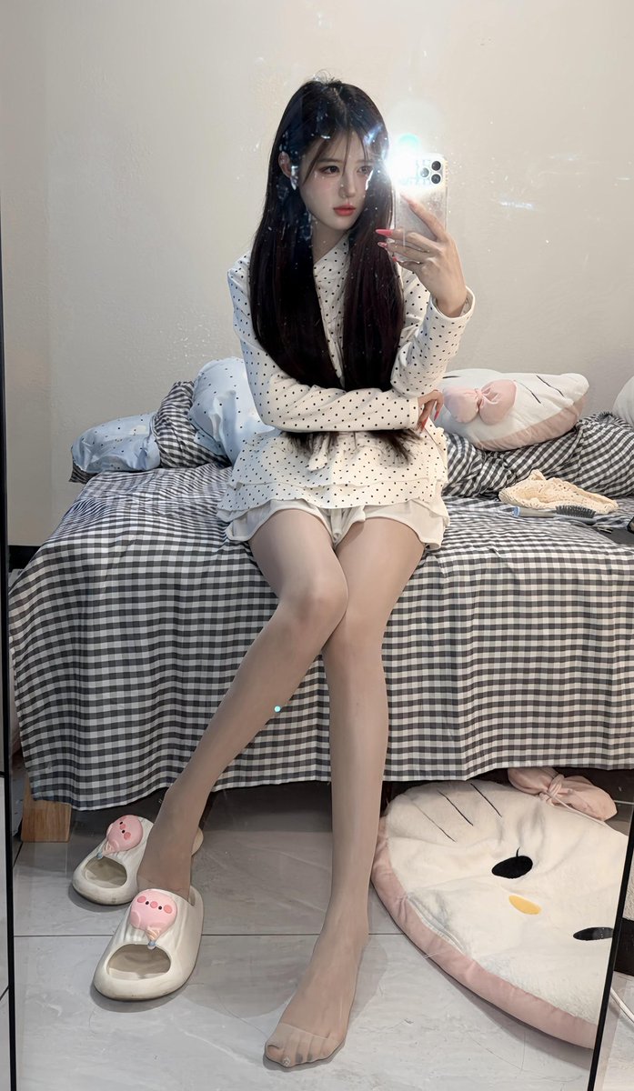 AshleyCampjsbw's tweet photo. 美术生  我真的不要🚪啊

真的给b看  不信你试试！

我真是女菩萨啊啊啊 https://t.co/WzUHuu5R6D