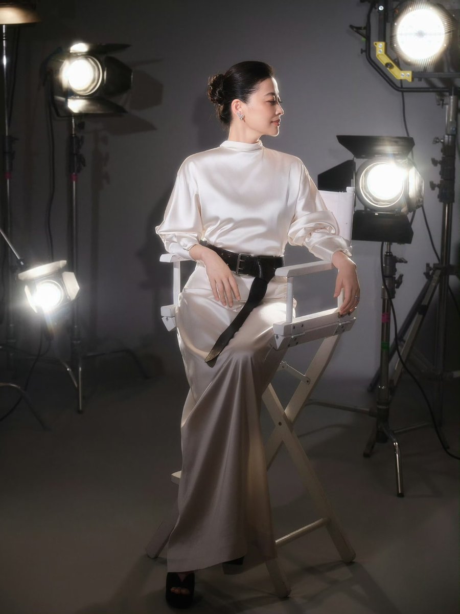 centlookbook's tweet photo. #MeiTing 梅婷 in Ralph Lauren Pre-Fall 2026 for the 33rd China TV Golden Eagle Awards Ceremony https://t.co/eLgc2JwhJh