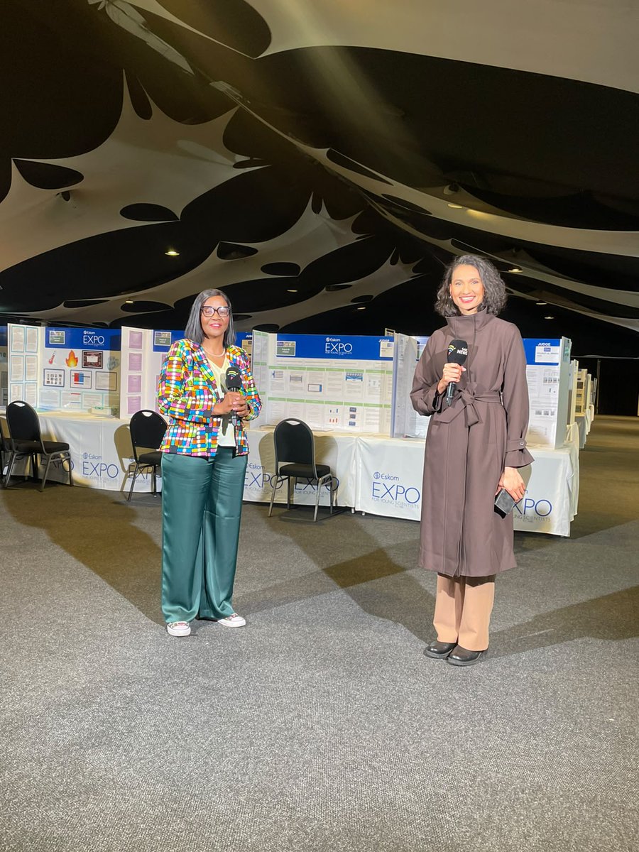 MorningLiveSABC's tweet photo. [ON AIR]

Eskom Expo for Young Scientists is South Africa's largest and longest running science fair programme. SABC News anchor Liezle Wilson is standing by with more on this expo.

#MorningLive 
#SABCNews https://t.co/oyR10wHY9U