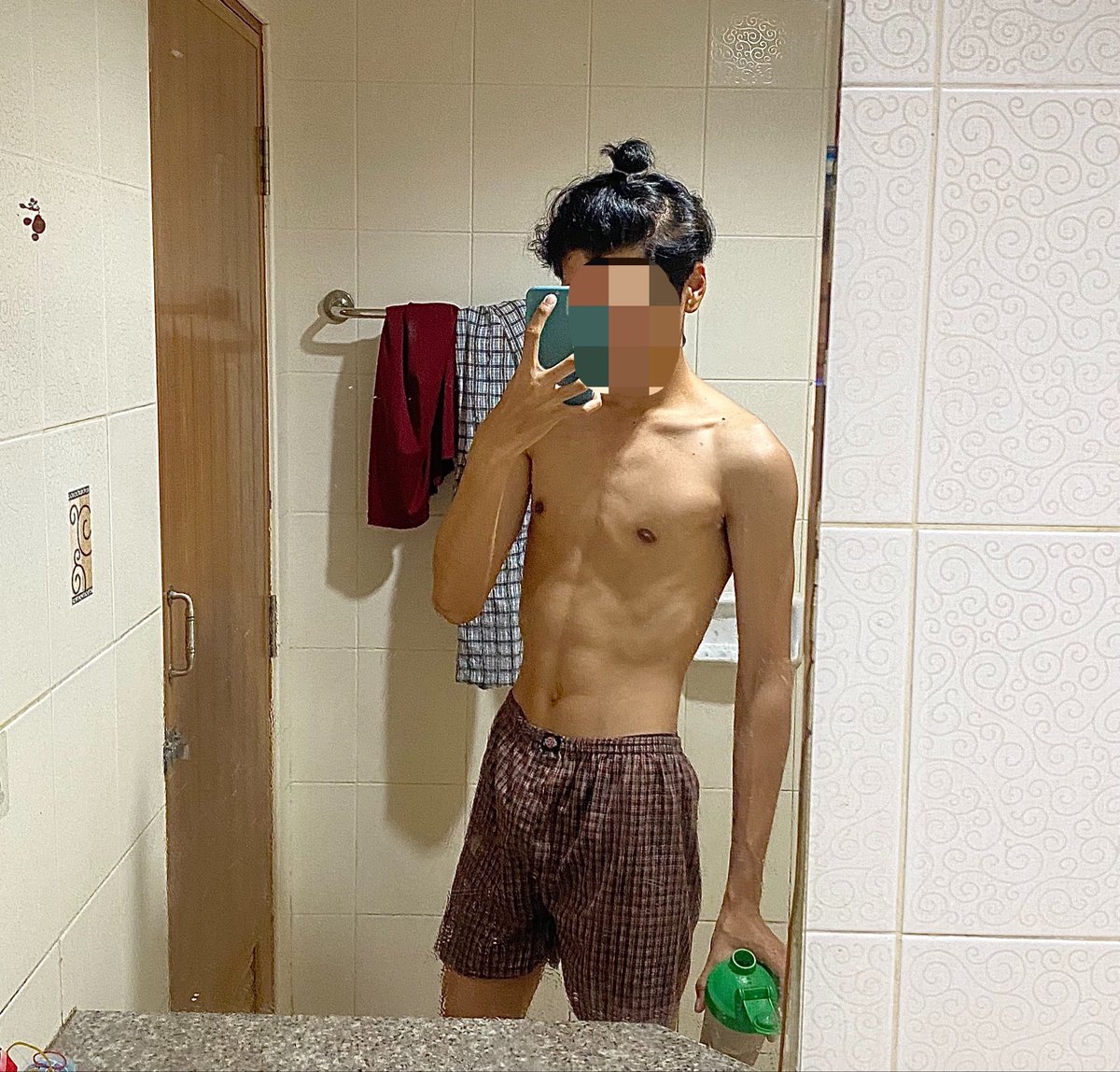 bean_one15366's tweet photo. ปี69-68 เหนื่อย กลามโตมันยากจังวะ 
#mlm https://t.co/xpLwVDXpSC