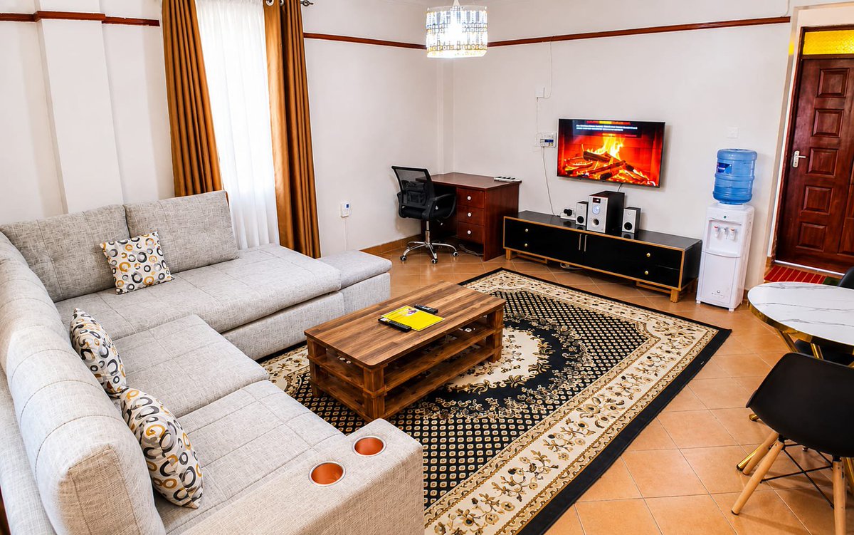 SaulKhanda's tweet photo. Quick question for travellers 👀

When choosing an Airbnb, what matters most?

🏠 Location
💰 Price
🛏️ Comfort
🏊 Amenities
📶 WiFi

Drop your answer below 👇

Need help finding a stay in Kenya?
📲 0716191068 https://t.co/eiOfjhT0oF