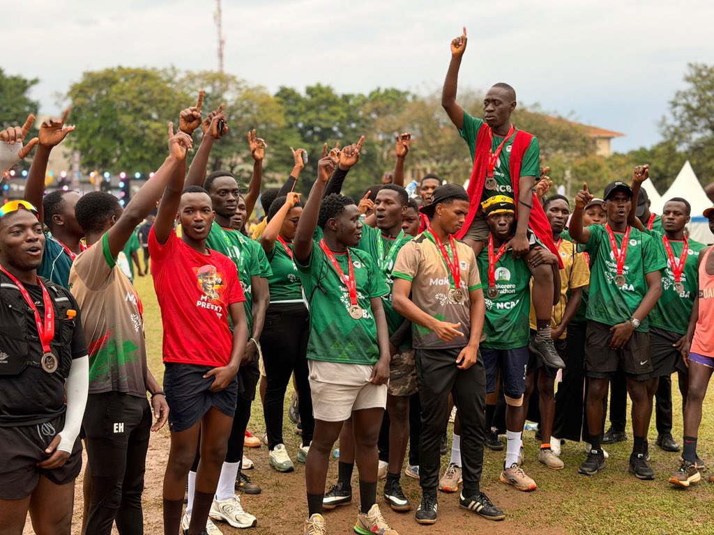 DicksonRwabiizi's tweet photo. @mkainerugaba ran the hills with me what a privilege to be part of the journey Tunakushukuru sana Simba #makrun @JKamugira15 @JanetAkatukunda @mutabuuza11 @TrevisMuhwezi @DaudiKabanda @HonTwallafadil @plumukc @FrankGashumba https://t.co/OZ09mM9J6v