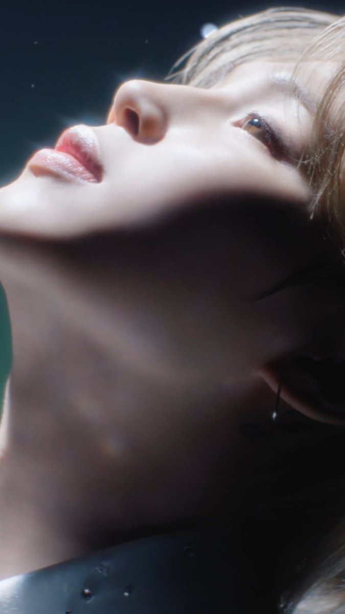 OneilyMusic's tweet photo. Jimin has our hearts with his heavenly look for Lador. https://t.co/pkix691ICj