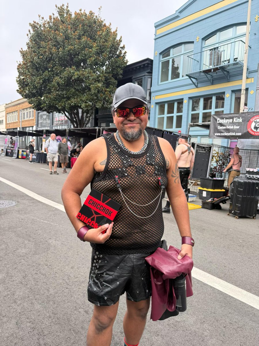 SecreTrunk's tweet photo. San Francisco, thank you. π€ A few moments from Secretrunk at Folsom Street Fair 2026. To everyone who stopped by: it was good to meet you.#pornogay #sexo #funny #gay #Men #lgbtq #foryou #Secretrunk #FolsomStreetFair #Folsom #SanFrancisco https://t.co/MDMMgypx2j