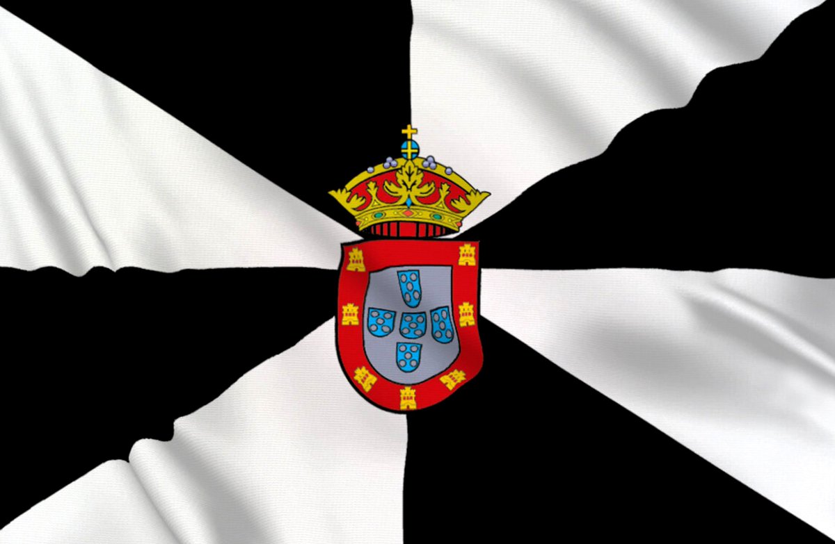 ElensGuitart's tweet photo. Ceuta sigue invadida, no olvidéis. 
Ceuta es España y España se defiende 🇪🇦 https://t.co/m45xU4wX8P