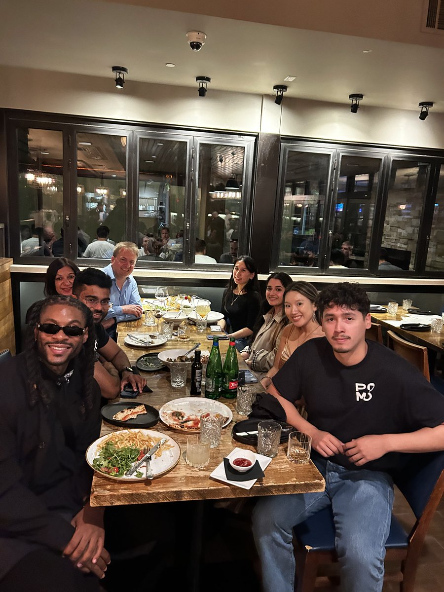 HelloPomo's tweet photo. Some came from nearly an hour away. Everyone came hungry! 

Thank you to everyone who joined us for our dinner.

More dinners and events to come. We hope see you at the next one! https://t.co/Tx8d0aTk0u
