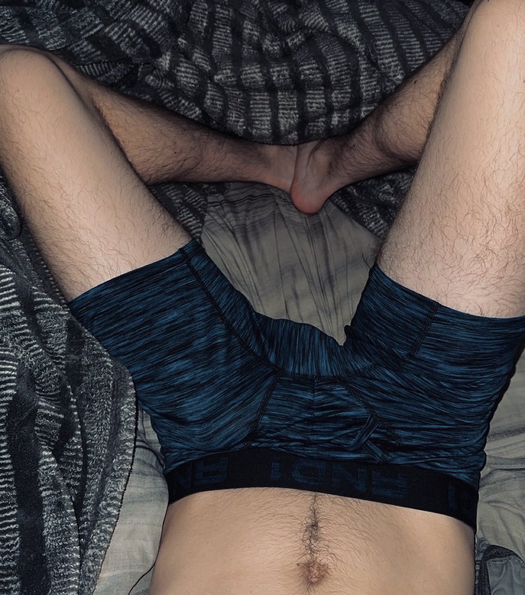 DltwinkShawn's tweet photo. Do we like the legs 

#gay #horny #twink #underwear #nsfw https://t.co/BT8FN8xgtK