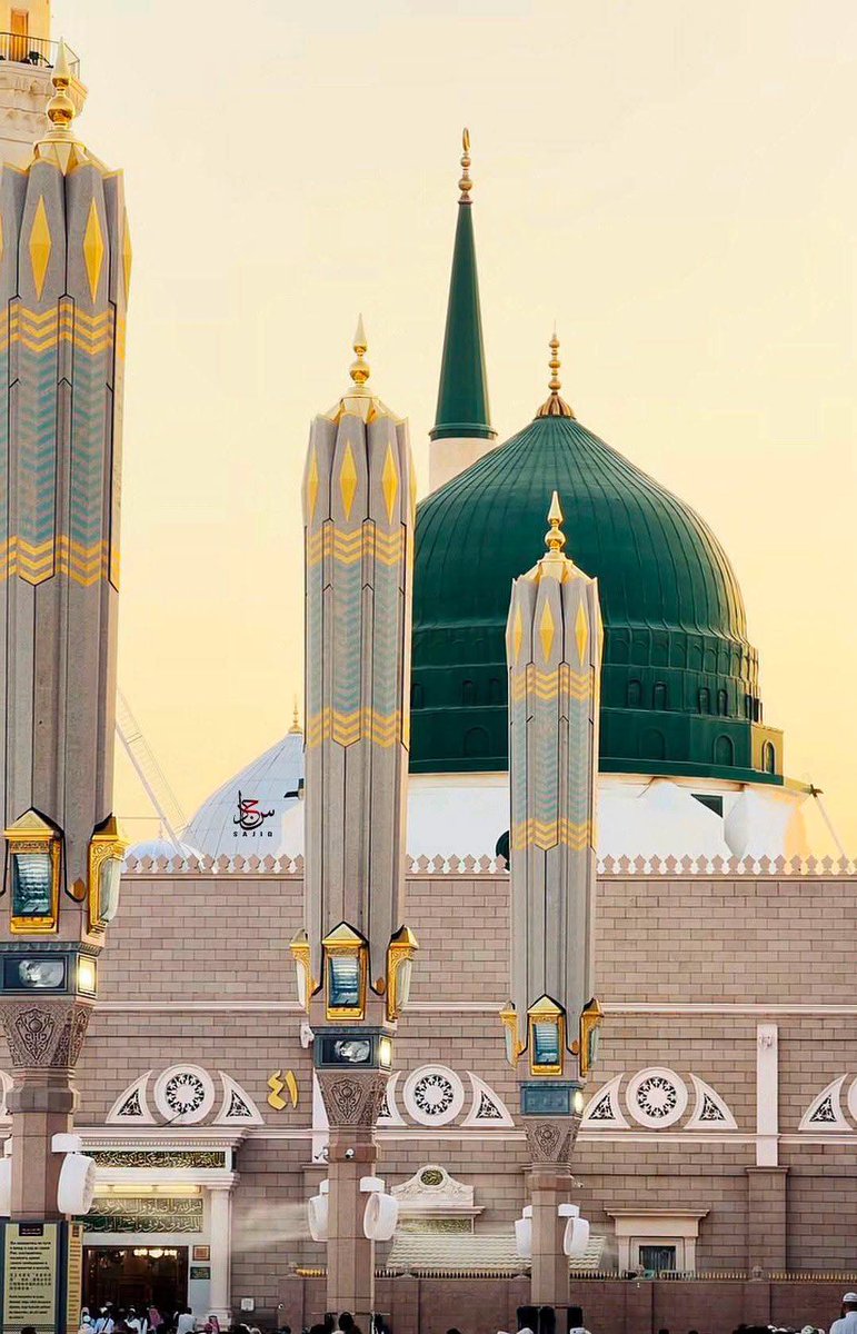 AYESHA_KHR_2's tweet photo. May everyone reading this be blessed to visit this place 🤲✨ https://t.co/QCXCVxgQSL