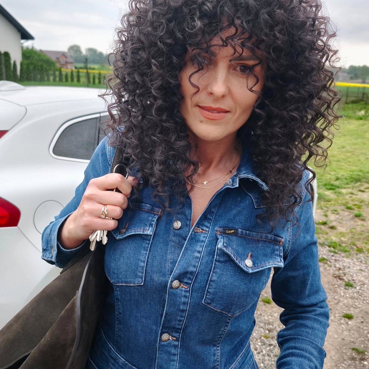 vallendester's tweet photo. Time stood still... Follow and save the photos so you don’t lose them—show us the hair you dream of. Send this to the friend you thought of the moment you saw this photo. https://t.co/x4iBnF3LI6