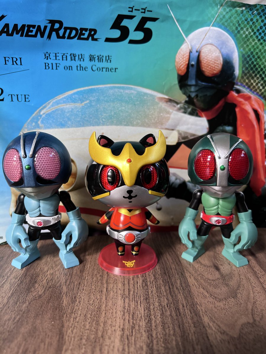 FJM58790009's tweet photo. Art Verse！バケタンブログさんデザインの仮面ライダー🦗
この丸みがめちゃくちゃ可愛い😍
TOUMAさんライダーともサイズ感合っててイイですね❗️
#バケタンブログ https://t.co/mgT8HVGWwT