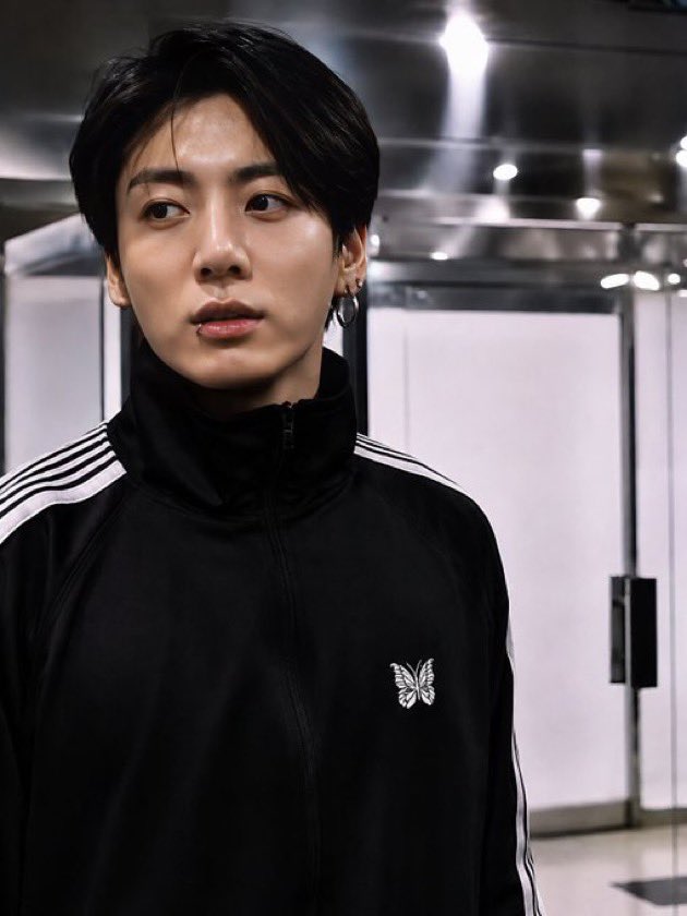 JEONKH_'s tweet photo. Boyfriend Jungkook <\3 https://t.co/aLseolVscz