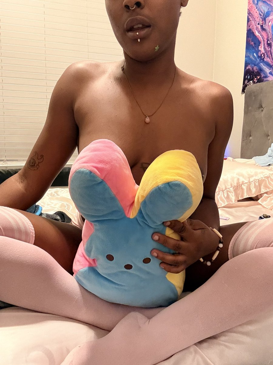 _KittyNymph_'s tweet photo. So perfect you just wanna take what you want from me https://t.co/Sc5ta9pEwu