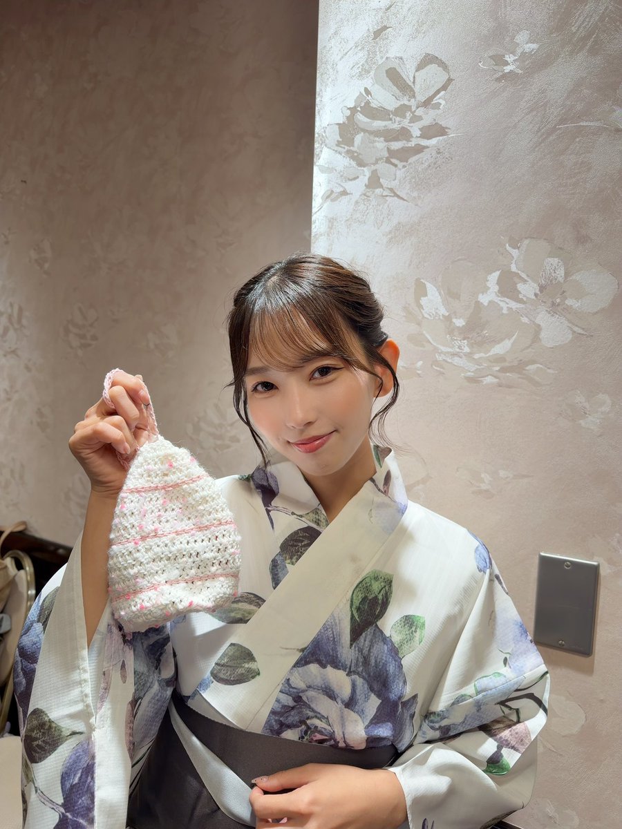 rinon_sono's tweet photo. 待ってるよーん😽💕 https://t.co/QGAWHBN17d