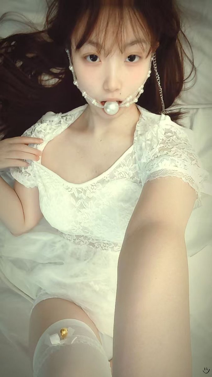 beibei_070707's tweet photo. 好看扣1不好看扣眼��子 #女大 #反差 #女高 https://t.co/L9j5EpzHKv