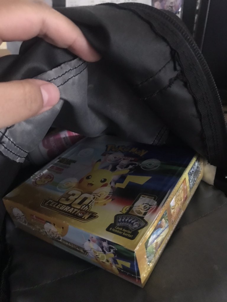 eszpeon's tweet photo. dpt harga msrp🙏🏻😋 https://t.co/BekUwZo0PB