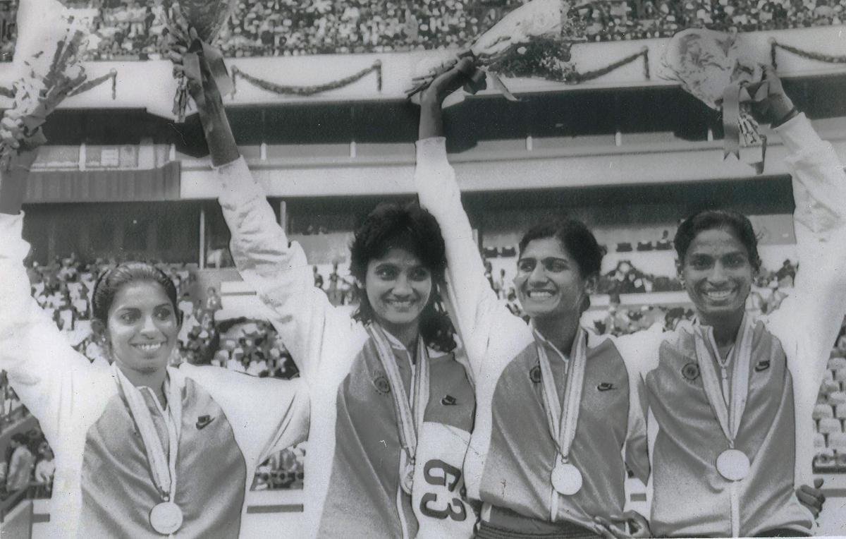 DPrasanthNair's tweet photo. Two snaps - two achievements 

From P. T. Usha, Shiny Wilson, M. D. Valsamma and Vandana Rao in 1980s

To 
Kiran Pahal, Prachi Choudhary, M R Poovamma and Vithya Ramraj in 2026

Inspiring generations https://t.co/LNsHyGFoz1