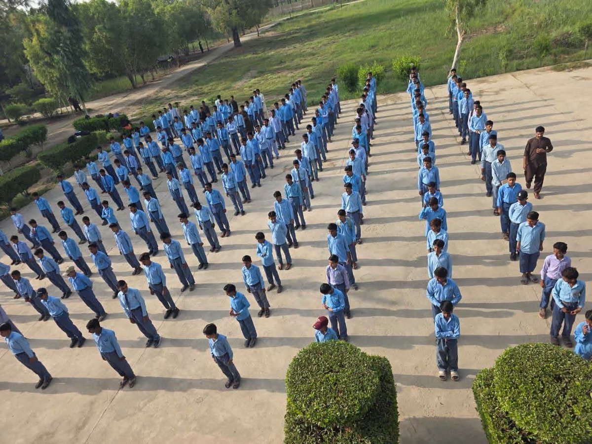 AbbdulsalamR's tweet photo. Glimpses of Morning Assembly at Govt Boys Higher Secondary School Khuhra, Taluka #Gambat, District Khairpur.
Students actively participate in morning activities that promote discipline, confidence, and a positive learning environment.
#MorningAssembly
#SindhSchoolsReimagined https://t.co/pLBBsBOGZi