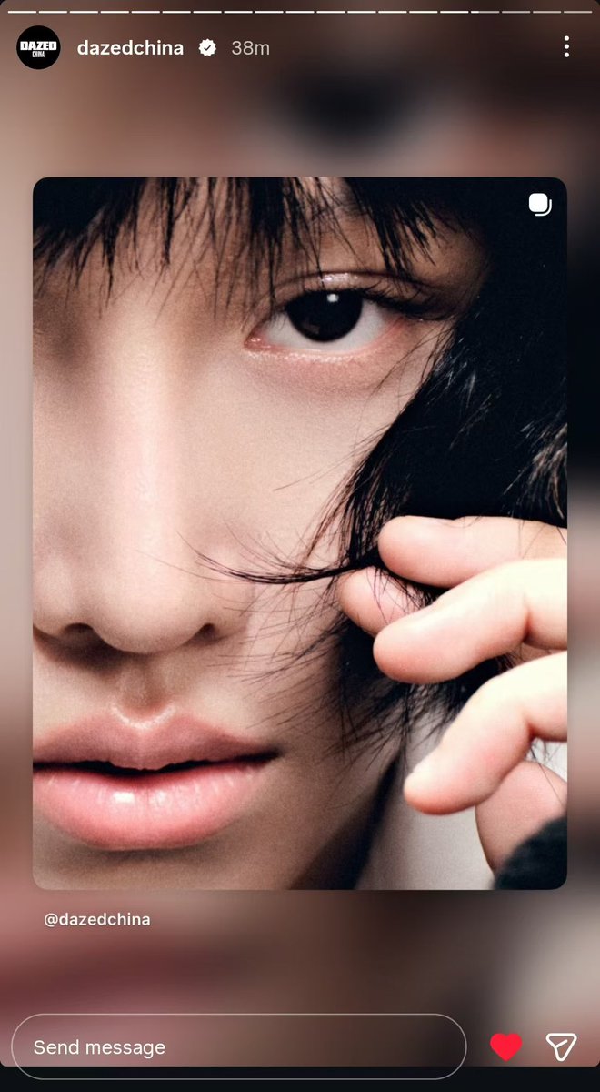 xinliu_fanclub's tweet photo. Dazed China Instagram Story Update

@XinLiulyx0420
#XINLiu #LiuYuxin #刘雨昕 #หลิวอวี่ซิน https://t.co/5YoiDUYiWg