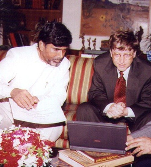 ncbn's tweet photo. Pleasantly surprised to see this iconic photograph in @bsindia today, as part of a wonderful piece chronicling 35 years of Hyderabad’s transformation. In 1997, I had the opportunity to make a presentation to Bill Gates on why Microsoft should choose Hyderabad. That meeting eventually led to Microsoft setting up its first development centre outside the United States in Hyderabad. 

The rest, as they say, is history. Hyderabad’s journey is a reminder that transformative change begins with a bold vision, backed by persistence and policy consistency over decades. I’m enclosing more pictures from the archive here - 

https://t.co/A0TtDx9nww 

@BillGates 
@Microsoft