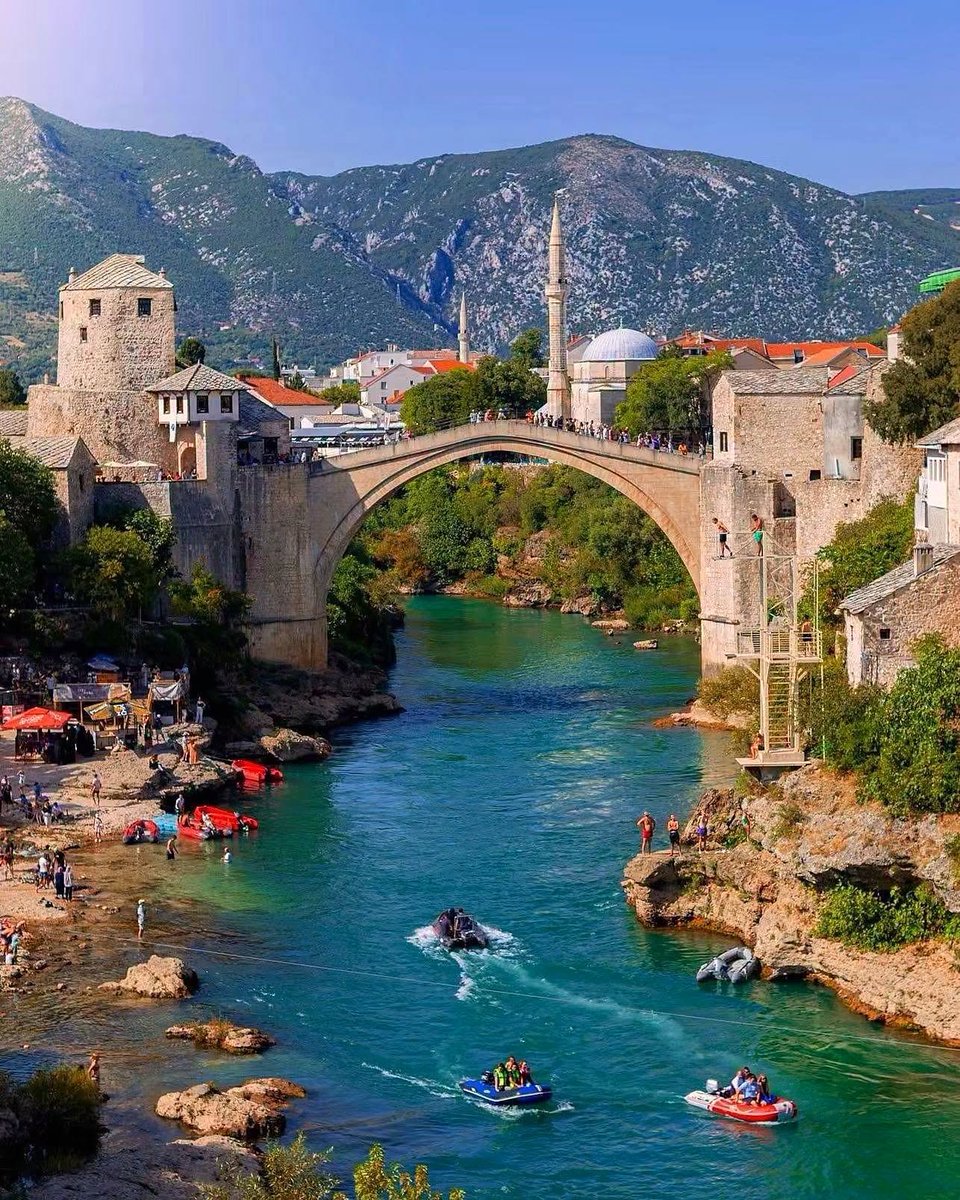 yeniozrumeli's tweet photo. Mostar BH https://t.co/TsrcEesr5d