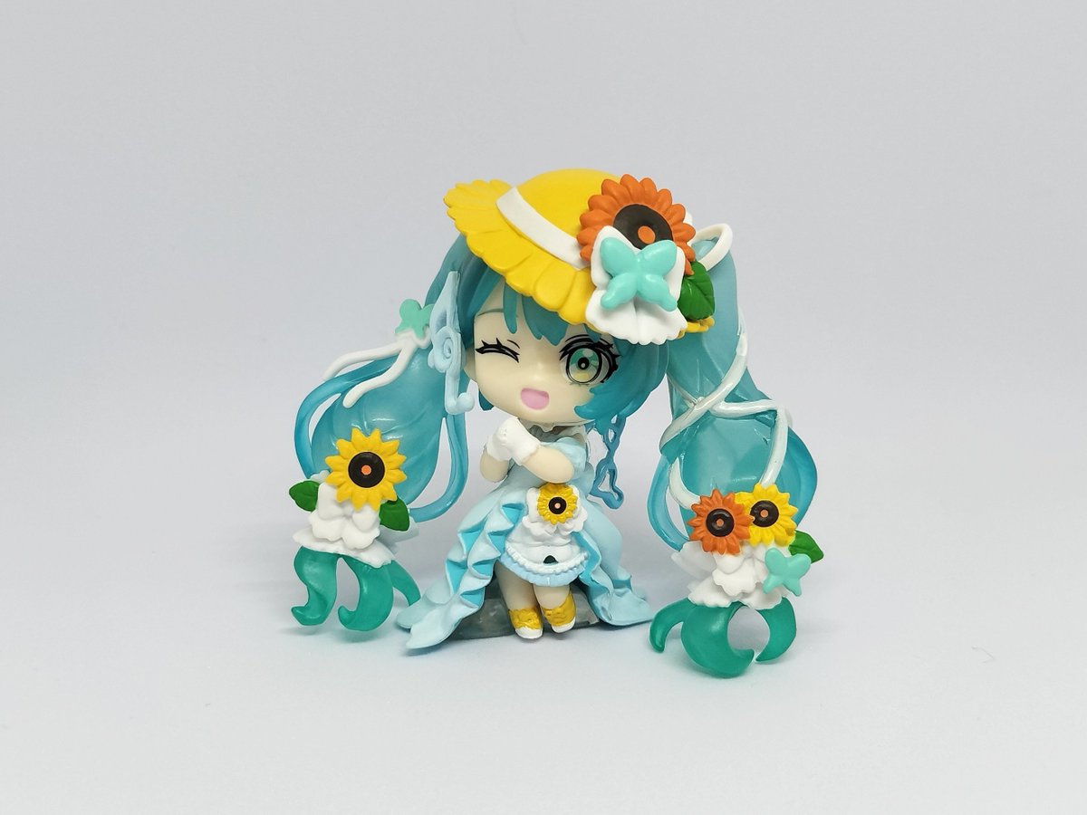 YupeSabu153's tweet photo. 7回目で出てきた(*ˊ꒳ˋ*)
すごい可愛い
#ガチャ #初音ミク https://t.co/Naew1sg0l9