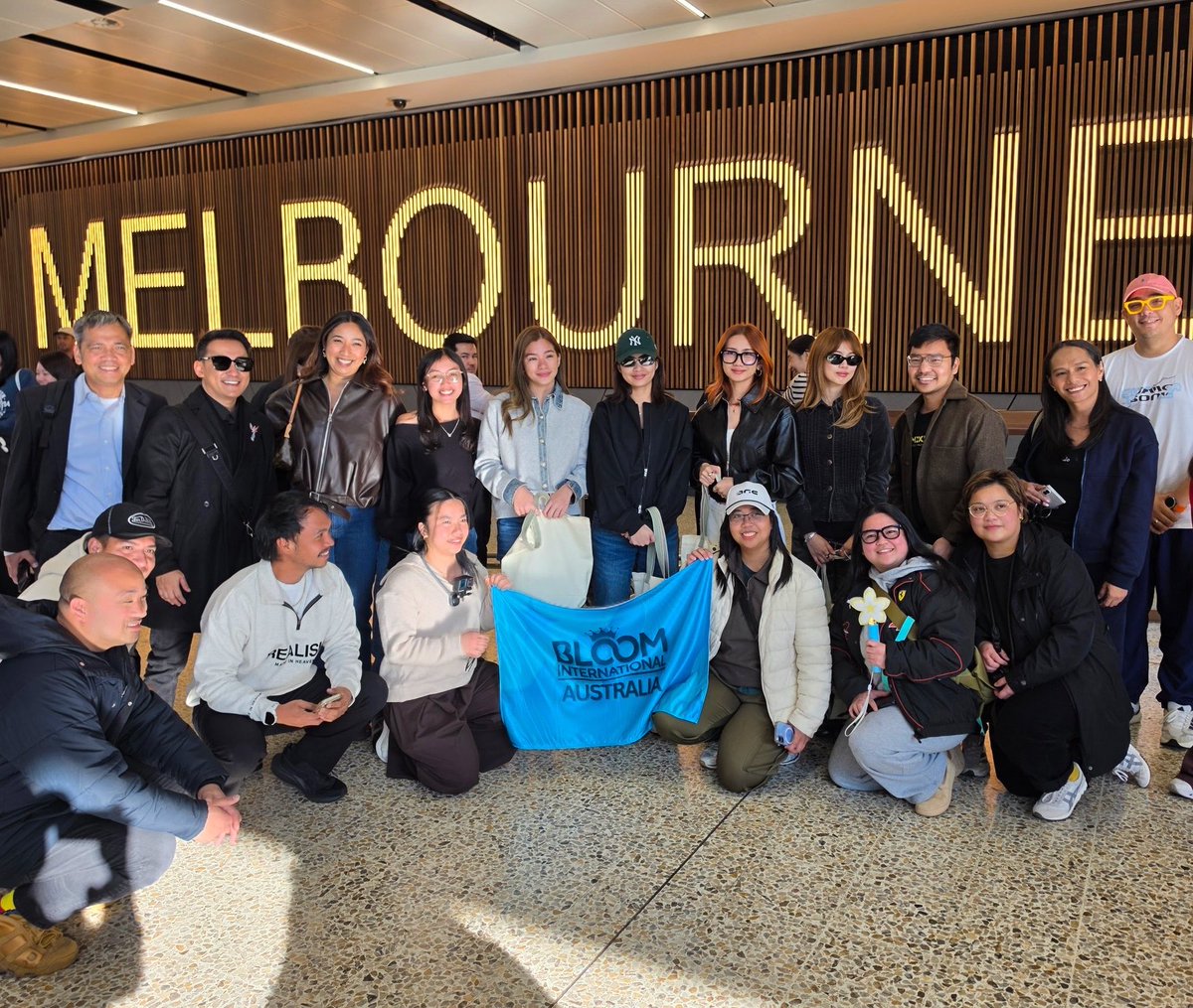 TEAMBLOOM_AUS's tweet photo. AUSSIE AUSSIE AUSSIE! 🇦🇺🇵🇭

From what started as 9 admins, to having a whole Aussie Bloom community who was willing to help us in our projects, promotions, and everything in between.

All because we love our Walo! 🌸♾️

This has been Team Bloom Australia (TBA/TBAus/TBAws). Maraming salamat po and see you around! 🫶