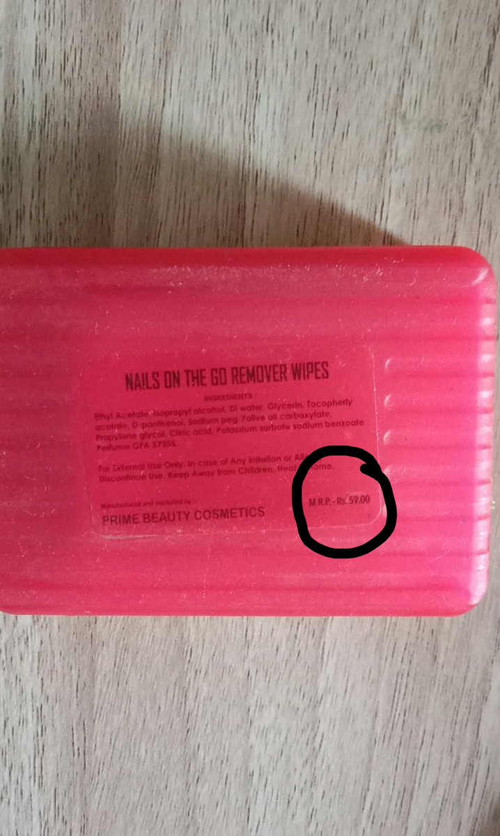 Chahak__soni_pc's tweet photo. Today, I got Nails On The Go Remover Wipes for just ₹59, while its MRP was mentioned as ₹150. 

I bought it from Shree Beauty Cosmetics.

Getting nail polish remover wipes at such a low price felt like a really good deal! https://t.co/6EePG2ZmwD