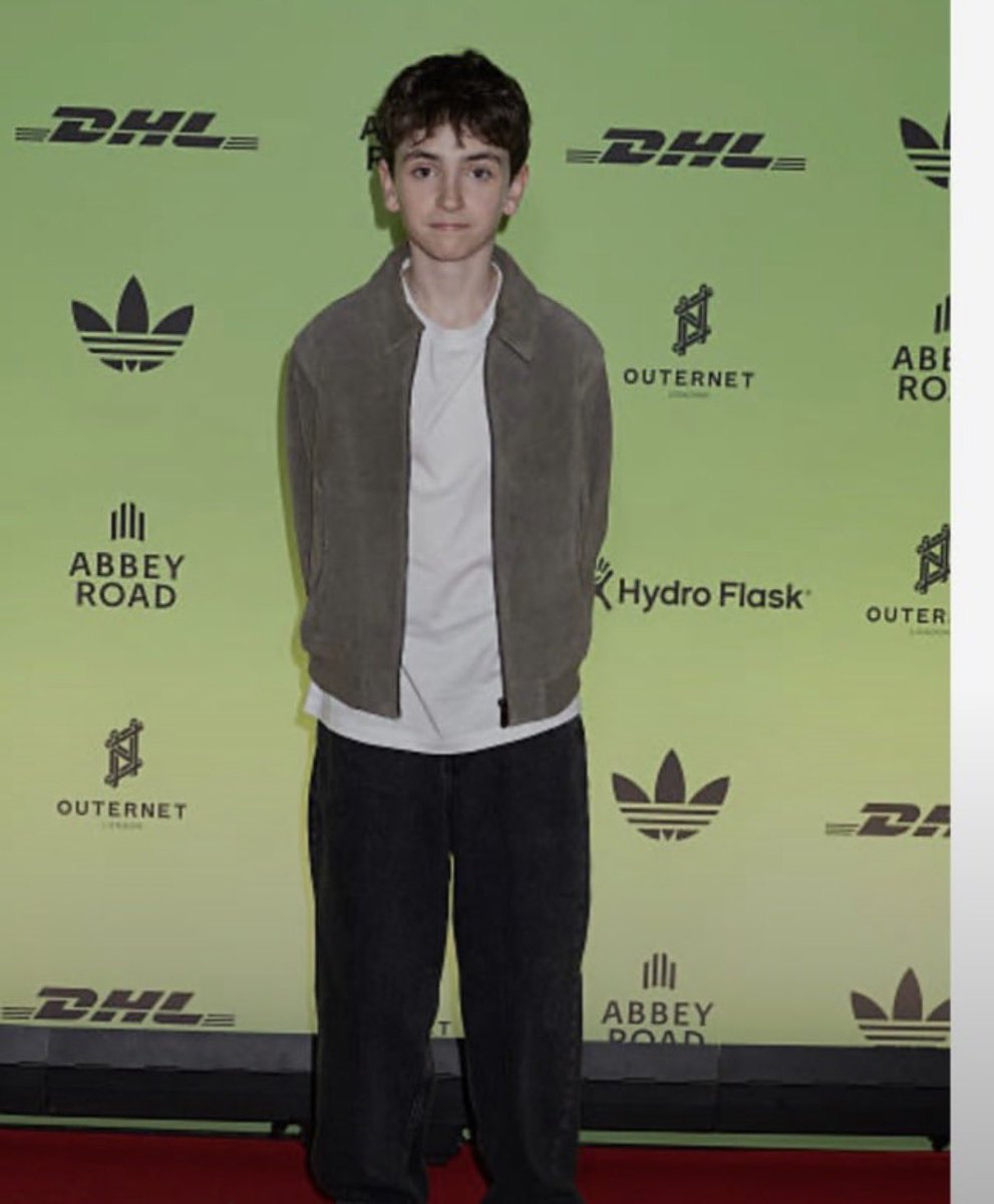 PotterWorldW's tweet photo. Dominic McLaughlin attended the 2026 Abbey Road Music Photography Awards last week in London. This is his first official sighting since April. He's growing so fast! https://t.co/UpmYOy4l31