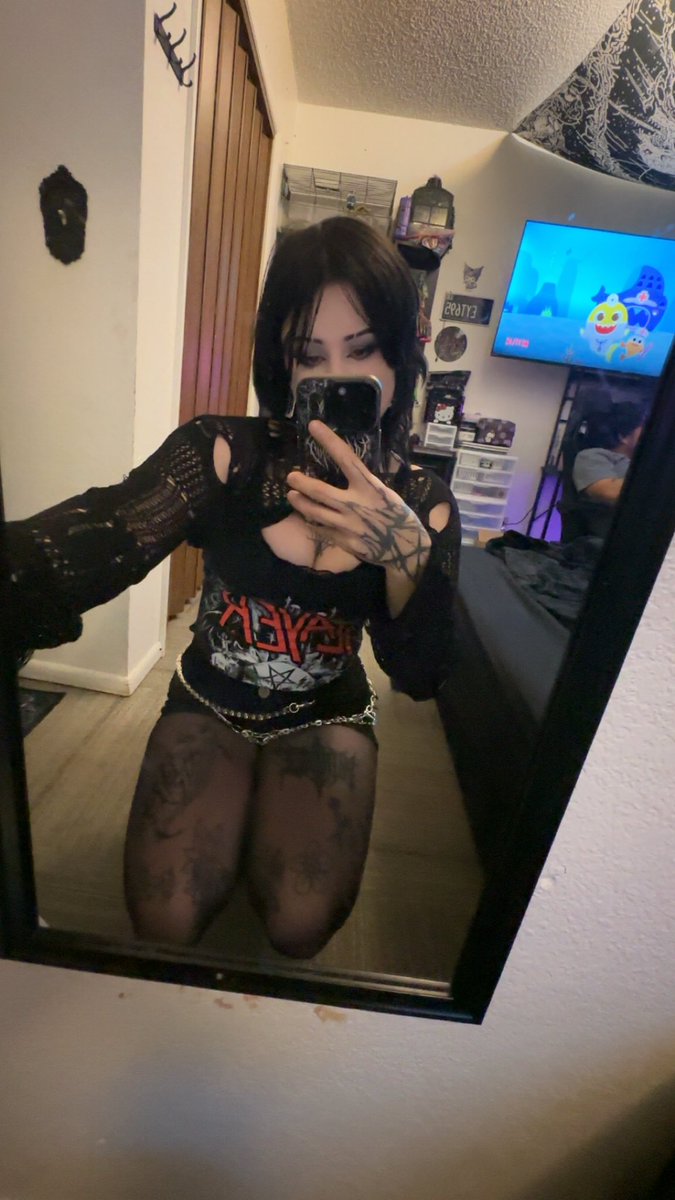 Wapan_Acahkos's tweet photo. 🖤🕷️
#fyp #fypシ゚ #viral #alt https://t.co/hitcJe47AD