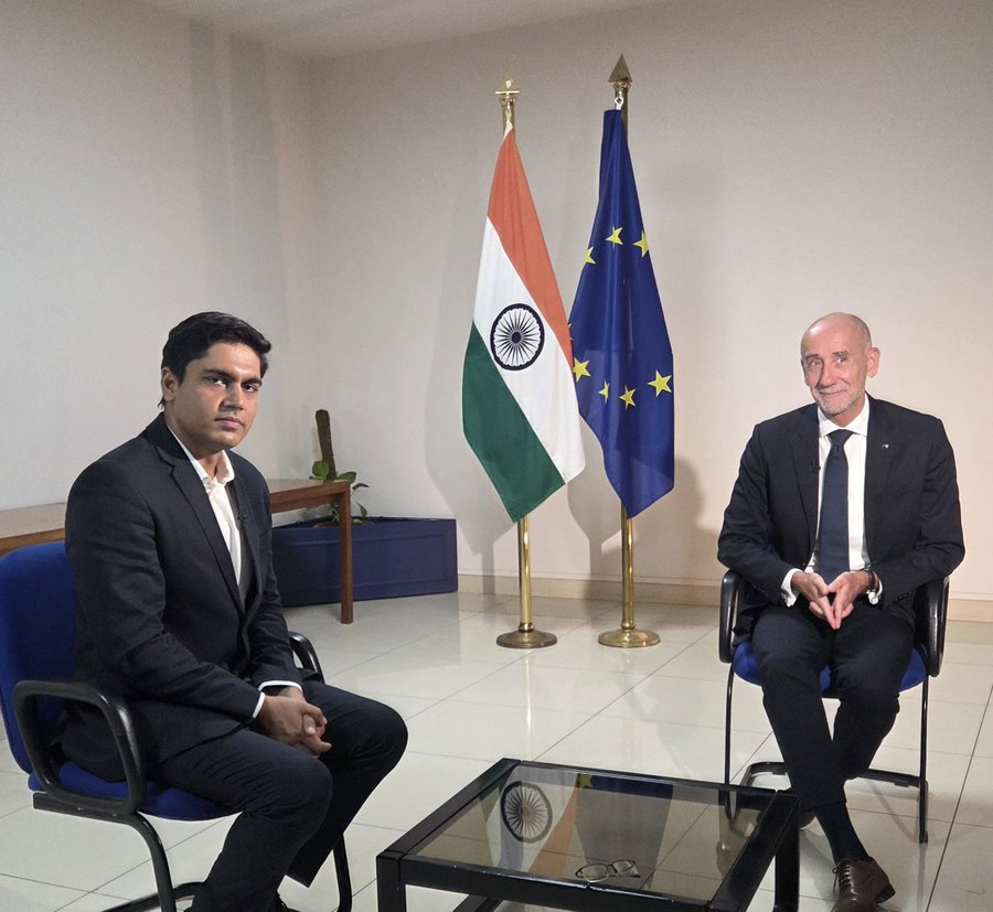 ananya_awadhi's tweet photo. WION speaks with new EU Ambassador to India Jean-Eric Paquet on the FTA, defence, global conflicts and the Indo-Pacific. His first TV interview since taking charge is coming soon.

#IndiaEU #IndoPacific #WION https://t.co/CnVBl1OgoY