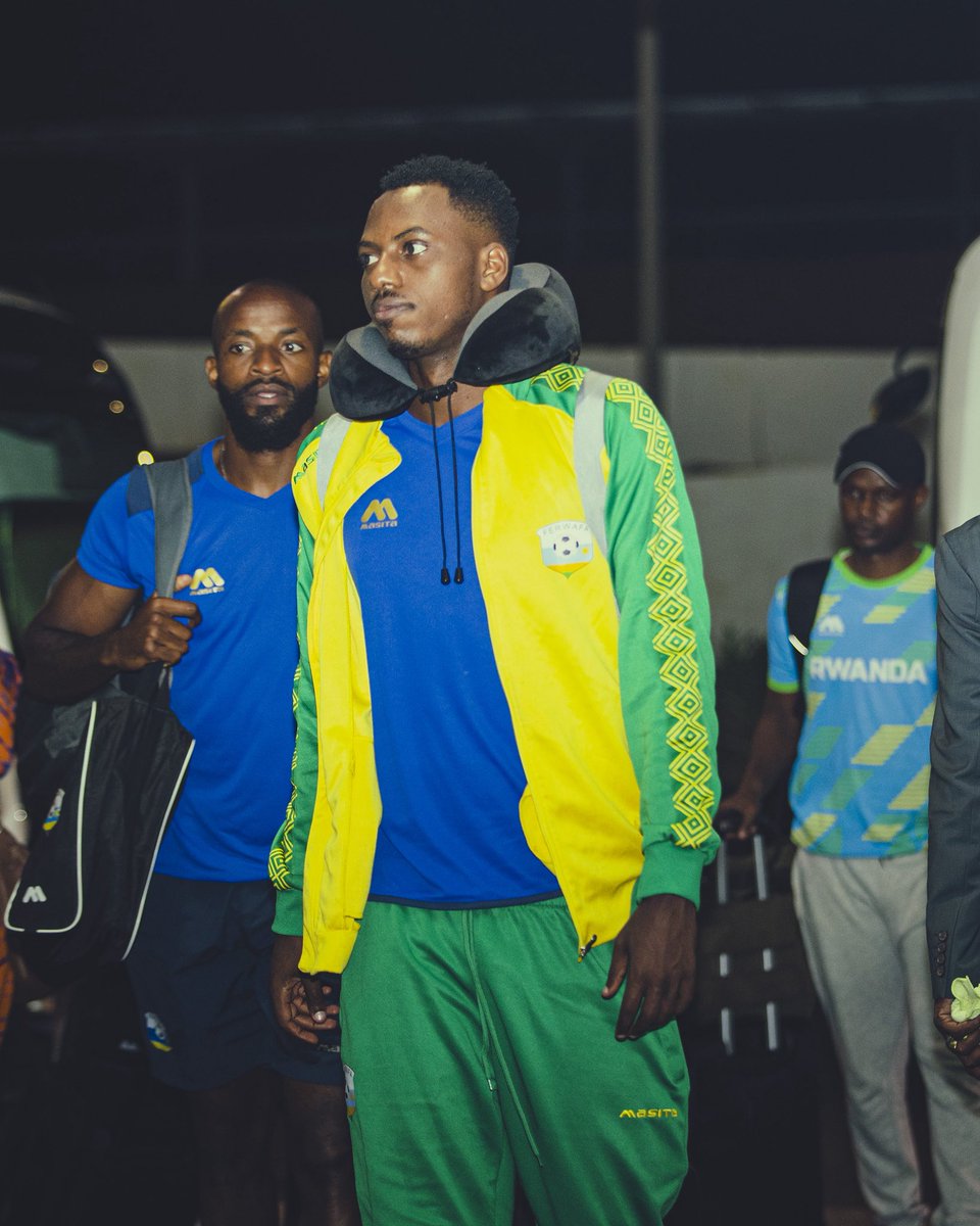 FERWAFA's tweet photo. Nyuma y’intsinzi, Amavubi agiye guhaguruka i Praia agaruka mu rugo mu byishimo biherekejwe n’amanota atatu! 

INTSINZI BANA B’U RWANDA

#TuriAmavubi💪🏿

🇷🇼🇷🇼🇷🇼🇷🇼 https://t.co/Fse6CzjCp8