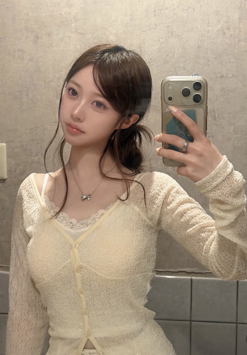 joha_alam's tweet photo. 尊すぎメイク
どどどタイプなんですけど。。
このパレットだけで完成するのさすがにやっばぁ https://t.co/TT01XZSRPU