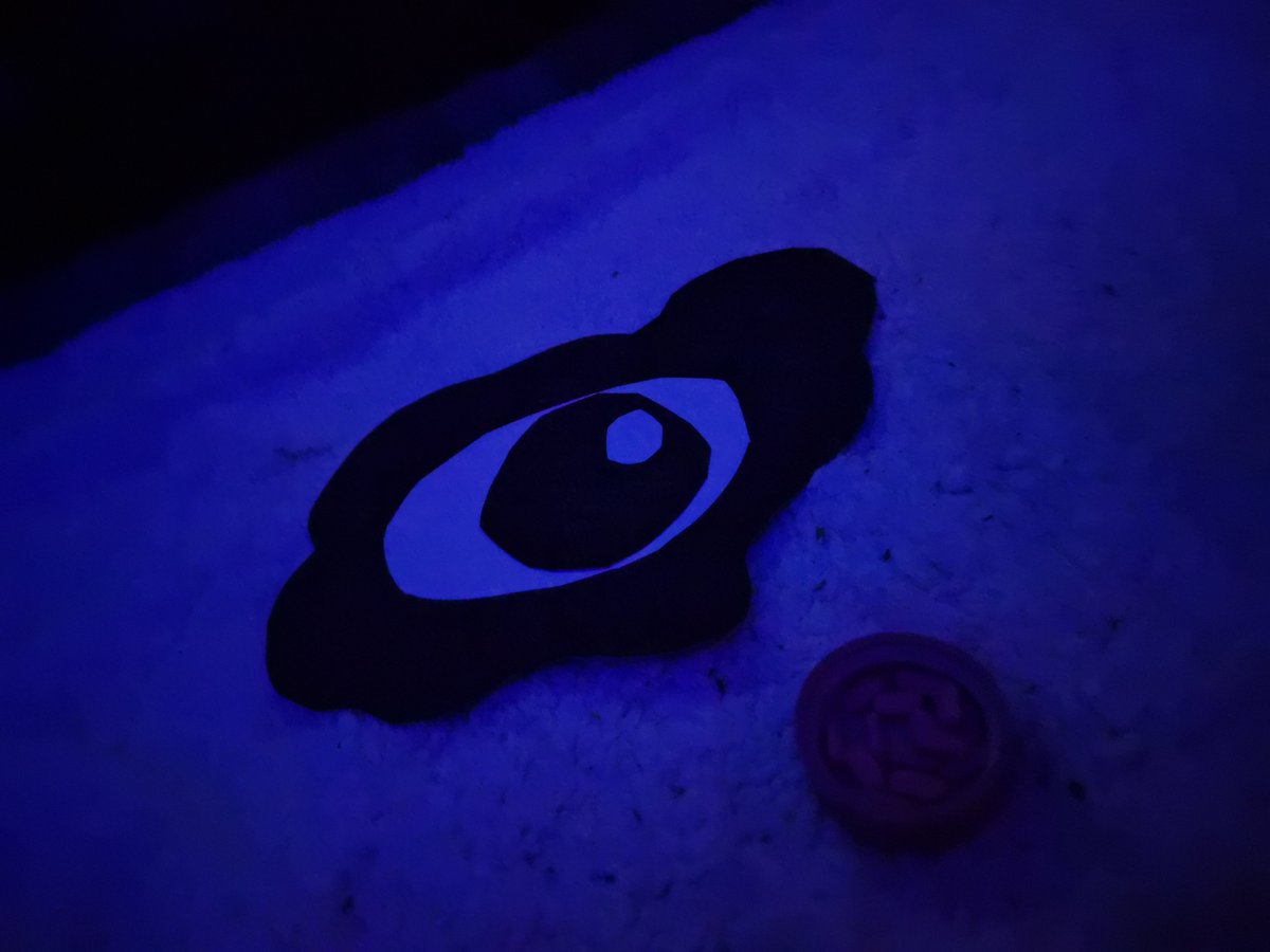 InTheFernFronds's tweet photo. 350mg + progress on my new wall decor :3  uhjmmfhskm idk today's been boring time for drugs https://t.co/PliXOh6fJw
