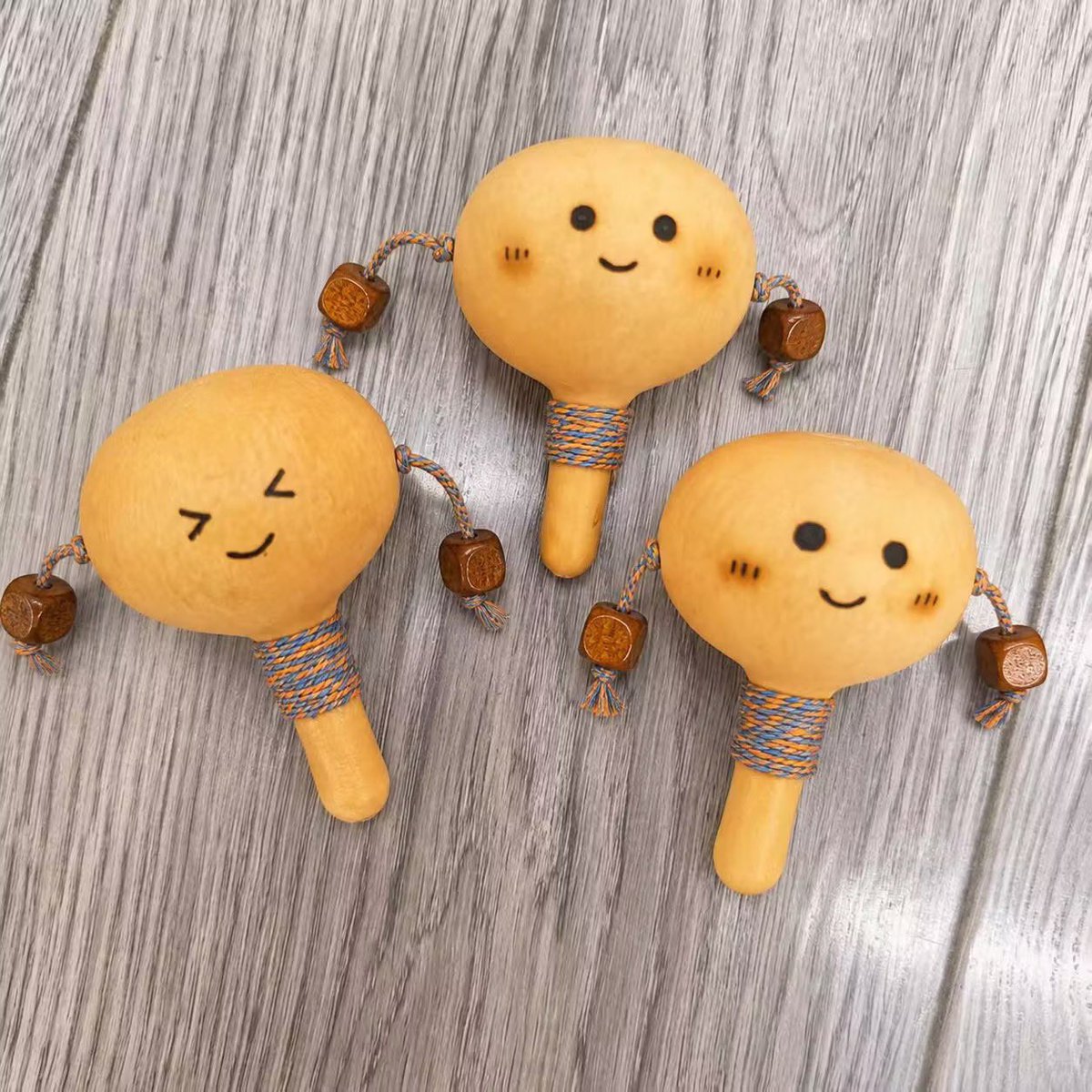 j6261575's tweet photo. 这几天在找电商商品，发现更新的太快了，这些产品你们见过吗，还是我没有见识 https://t.co/lu58QODO2P