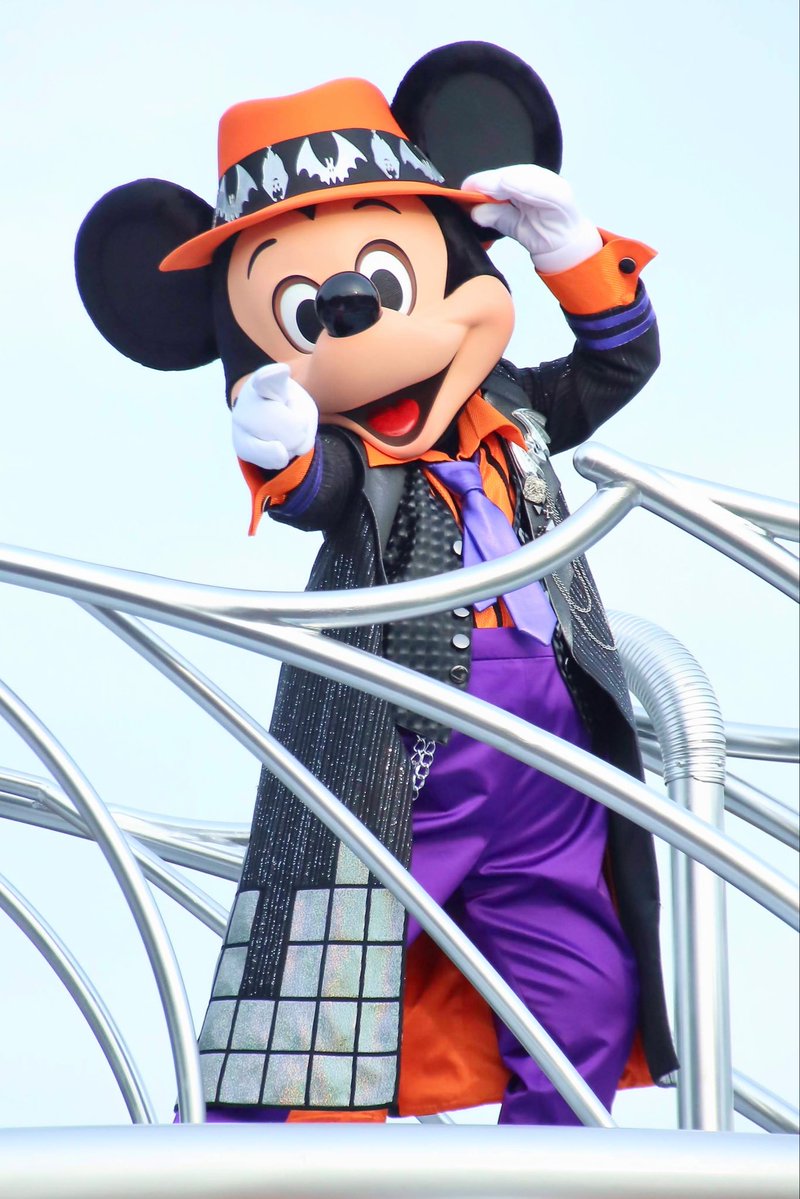 aaaaa_mi_s2's tweet photo. ハロウィン👻🎃
今年も行けなそう🥹🥹🥹 https://t.co/g7QIoV4Ni3