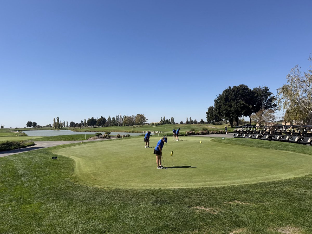 BCHSGirlsGolf's tweet photo. More photos below …. https://t.co/7w3ucrOged
