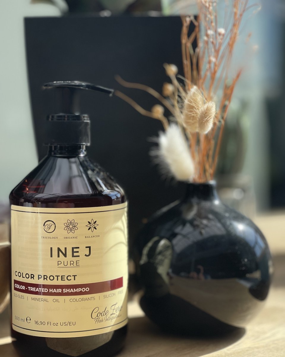 fer_souza's tweet photo. Summer is coming, bringing sun, energy, and lots of fun. As promised: tips to protect your hair and skin. INEJ Color Protect Shampoo protects, nourishes, and adds shine. After sun exposure, it helps maintain your tan. Stay tuned for the conditioner. https://t.co/8i7qWjXVRt