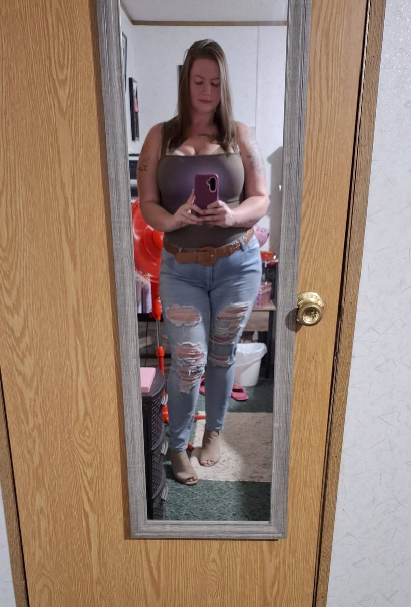 sheena85xo's tweet photo. #selfie #follow #bbw #beauty https://t.co/fRUg4EJQ7q