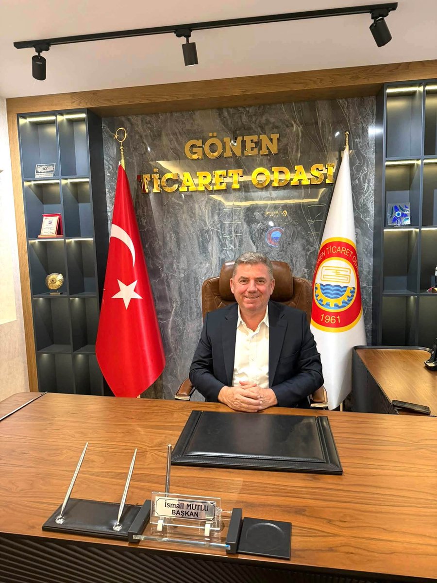 gonento's tweet photo. Odamızda Seçim Heyecanı
Odamız Yönetim Kurulu Başkanı İsmail MUTLU,  1 Ekim 2026 Perşembe günü Odamız Hizmet Binası’nda gerçekleştirilecek olan seçimlere tüm üyelerimizi demokratik haklarını kullanmak için sandık başına davet etti.
https://t.co/JPVA2yMVZt https://t.co/RSvxxFrLd6