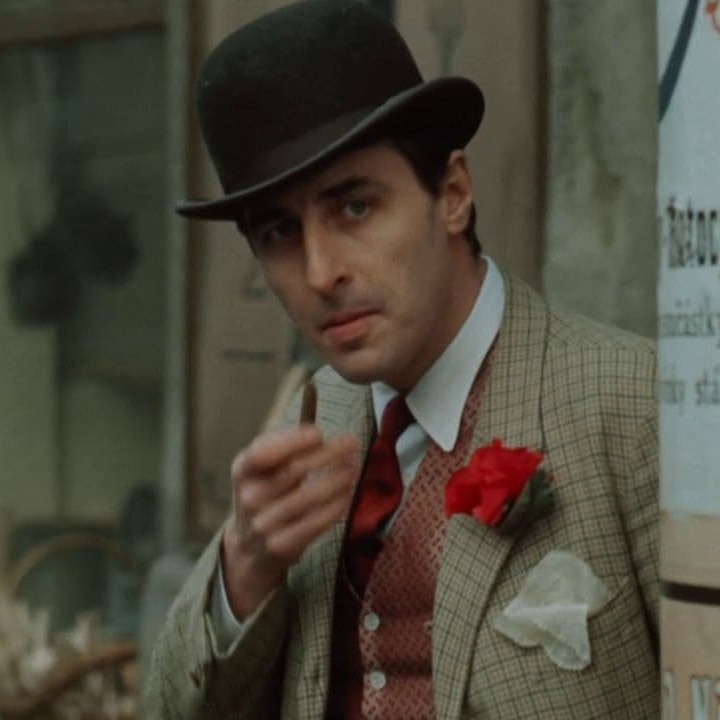 StaGeh's tweet photo. Photo by Filmožrouti. cz on September 2, 2026. May be an image of people smoking, wearing bowler hats and dinner jackets. https://t.co/HOwelTQ7Fj