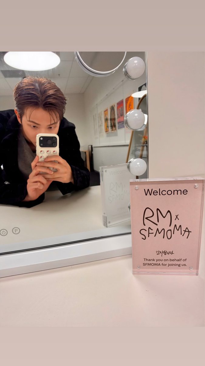 borahae_mis's tweet photo. SO PROUD OF YOU RM
CURATED BY RM
#RMxSFMOMA
#ArtThatStaysWithYou https://t.co/ZgqYxzLwP0