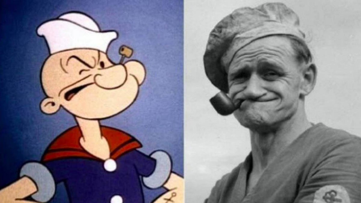 GFreiNews's tweet photo. Wussten Sie, dass es Popeye wirklich gab?

Zumindest den Mann, der als sein Vorbild gilt. ⚓💪

Er hieß Frank „Rocky“ Fiegel, wurde 1868 geboren, hatte polnische Wurzeln und lebte in Chester, Illinois.

Drahtiger Körper, markantes Kinn, Pfeife im Mund und ein ausgesprochen überzeugender rechter Haken.

In der Taverne Wiebusch soll er fürs Saubermachen und für Ordnung zuständig gewesen sein. Dort hat er den Boden gewischt und wer Ärger machte, der bekam von Fiegel auch eine gewischt.

Seine Schlagkraft hatte ihn zum örtlichen Original gemacht. Die Stadtbibliothek von Chester beschreibt ihn als einen Mann, nie einen Kampf verlor.

Die von dem Popeye Zeichner Maritime Cyprus, der Fiegel persönlich kannte, erzählte Version liefert dazu die geradezu filmreifen Einzelheiten: 

Rocky sei ein pensionierter Seemann gewesen, sein Auge durch die vielen Schlägereien verformt. Und weil ständig eine Pfeife in seinem Mundwinkel klemmte, habe er nur mit einer Mundseite gesprochen. Das schiefe Gesicht, die Pfeife, die Fäuste – praktisch die komplette Popeye-Figur, bevor jemand sie zeichnete.

Bei Kindern zeigte der raue Geselle seine weiche Seite: Er half ihnen, steckte ihnen Kleingeld zu und beschützte sie vor Rüpeln.

Rocky erzählte den Kindern von seinen Jugendstreichen und behauptete, dass seine Kraft auf Spinat basiere, der damals als besonders gesund für Kinder galt.

Generationen von Kindern haben immer brav ihren Spinat gegessen und schuld daran ist eine kleine Schwindelei von Frank „Rocky“ Fiegel und der Figur Popeye, die man nach ihm zeichnete. 😂