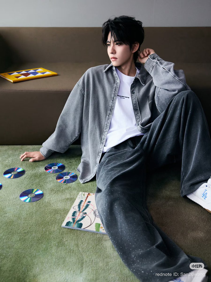 ZhanCheng_9704's tweet photo. 🐰 LiuXuanCheng x Alexander Wang
5
#LiuXuanCheng #刘轩丞
#หลิวเซวียนเฉิง #AlexanderWang https://t.co/B2iQuLyxCA