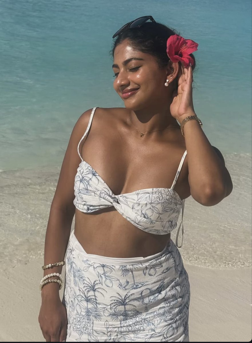 auntyveriyans1's tweet photo. Swipe >> 4 pics eruk..MUST SEE 🥵 BIKINI SET
Shhh ahhh mallu munda peru Ann shh🥵tivudiya Munda un mooji la kanji Adichu uthanum di tivudiya Munda ahhh 🥵Ann munda ava left hand veral la echiya kola kolanu kaari tuppi left hand veral echi oda deep ava soothu otai kula veral vitu aati kodachu ava left hand veral eh mooku la vachu soothu vaadai oda echi naatham mora vituta ava soothu la vita veral eh vaikula vitu sappa vaikanum