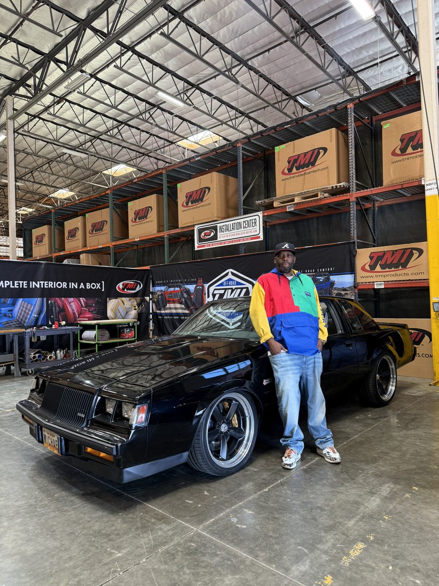 KillerMike's tweet photo. Grand National.  Some modifications of course https://t.co/ti7OQdM7Ux