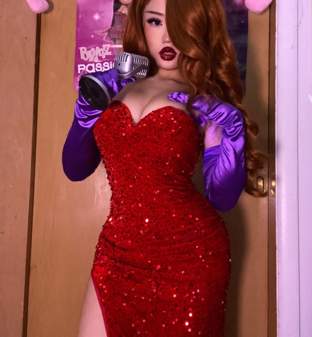 VangMiley's tweet photo. My Halloween costume!!!! https://t.co/4IBqGnOrTf